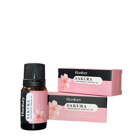 🛍️ Hankey Sakura Aromatherapy Essential Oil 10mL/0.34 fl oz - Picture 1 of 1